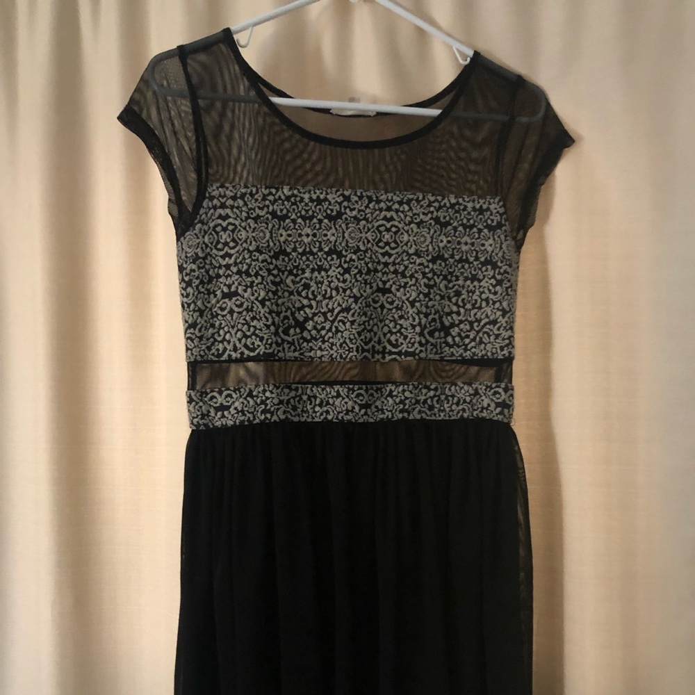 Hem & Thread Holiday Dress